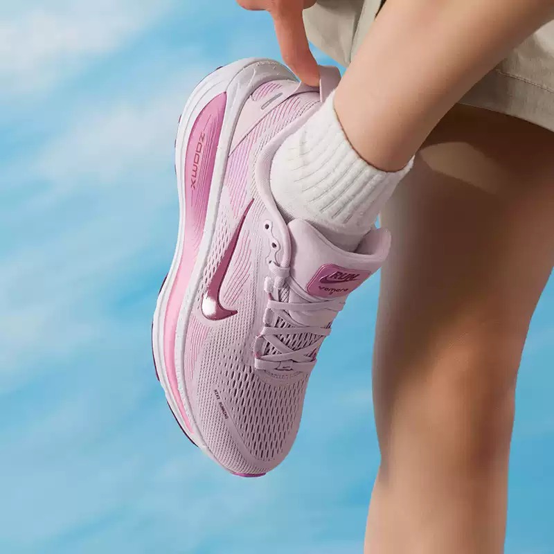 Nike Women's Shoes Original Li - огляд і ціна Lightweight Road Running Shoes